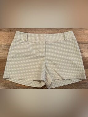 Loft Women’s Light Gray and Yellow Dot Shorts